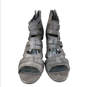 New Directions Dark Gray Zip-Up Gladiator Style Heel